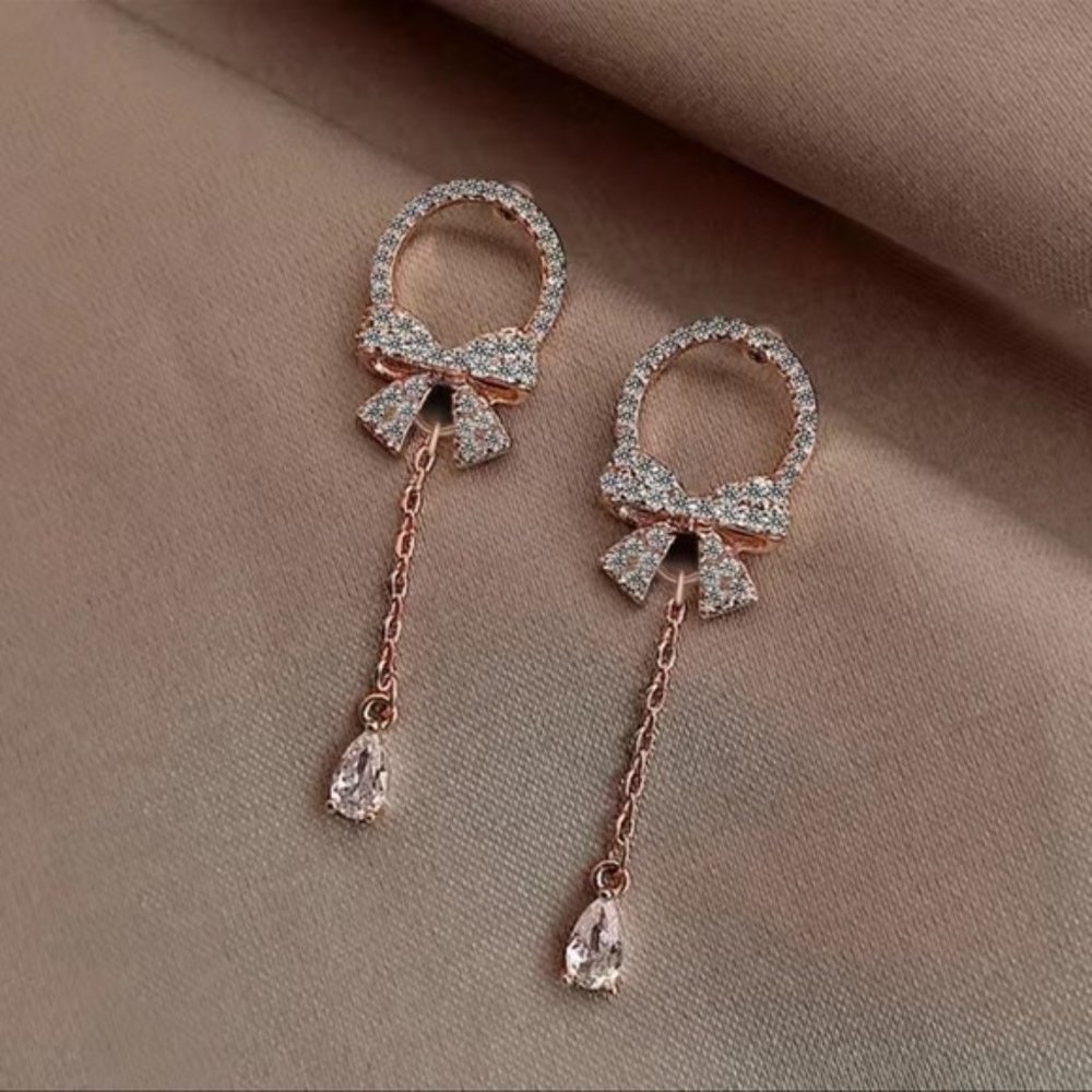 Elegant Bow Water Drop Pendant Stud Earrings - Picture 3 of 7